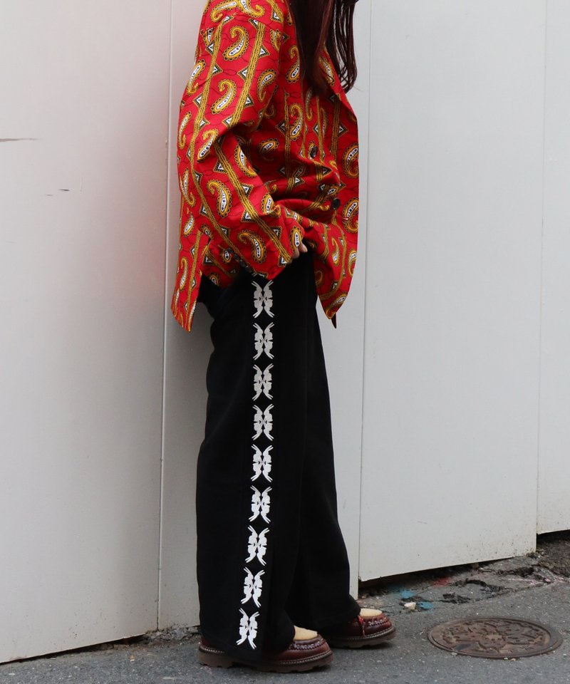 lucky charm motif Jersey line pants -2 - 中性裤装 - 棉．麻 黑色