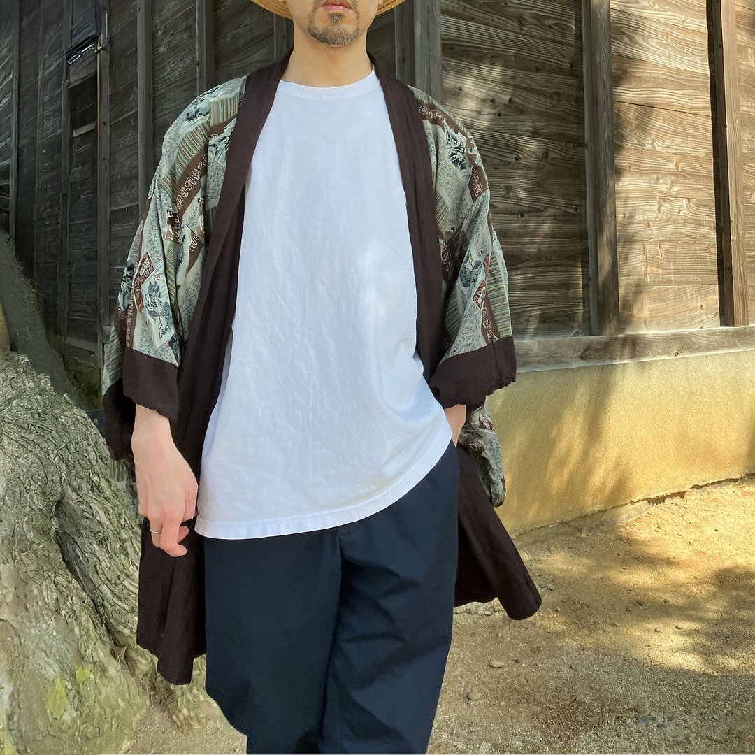 日本复古人字形羽织，搭配时尚衬里设计，男士和服外套 - 男装外套 - 其他材质 咖啡色