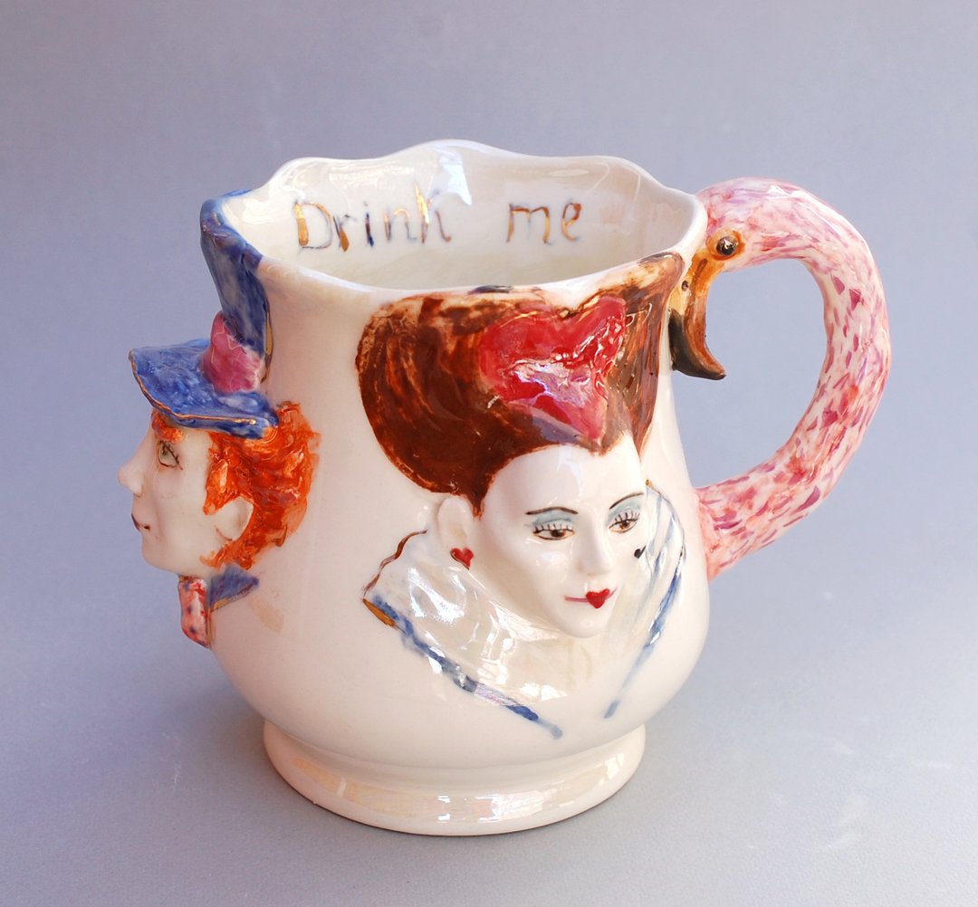 Big mug, Queen of Hearts, Mad Hatter, Flamingo Handmade, face mug, Drink Me - 咖啡杯/马克杯 - 陶 多色
