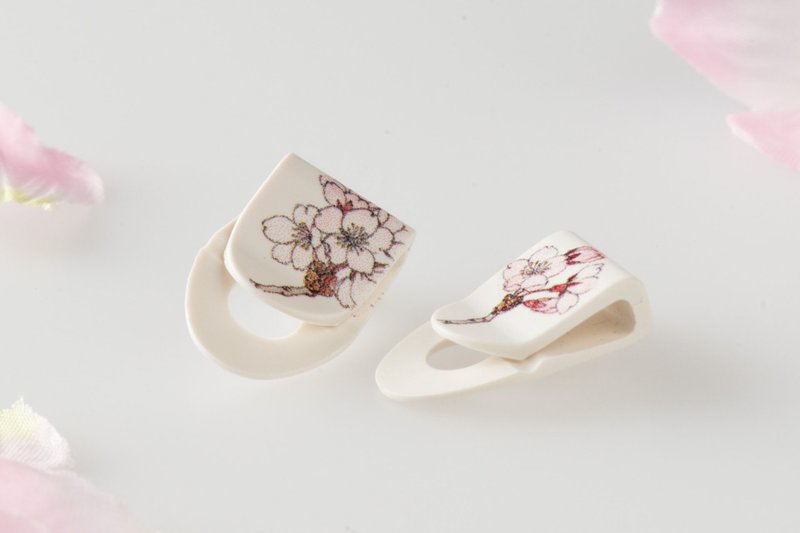 日本进口KASHIKO金泽九谷烧纸夹2入 – 樱花 / 柴田有希佳绘 手帐 - 其他 - 纸 粉红色