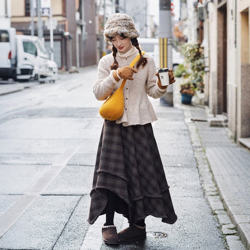 棕色不规则格纹流苏半裙|裙子|冬款|Sora-1734 - 裙子 - 羊毛 