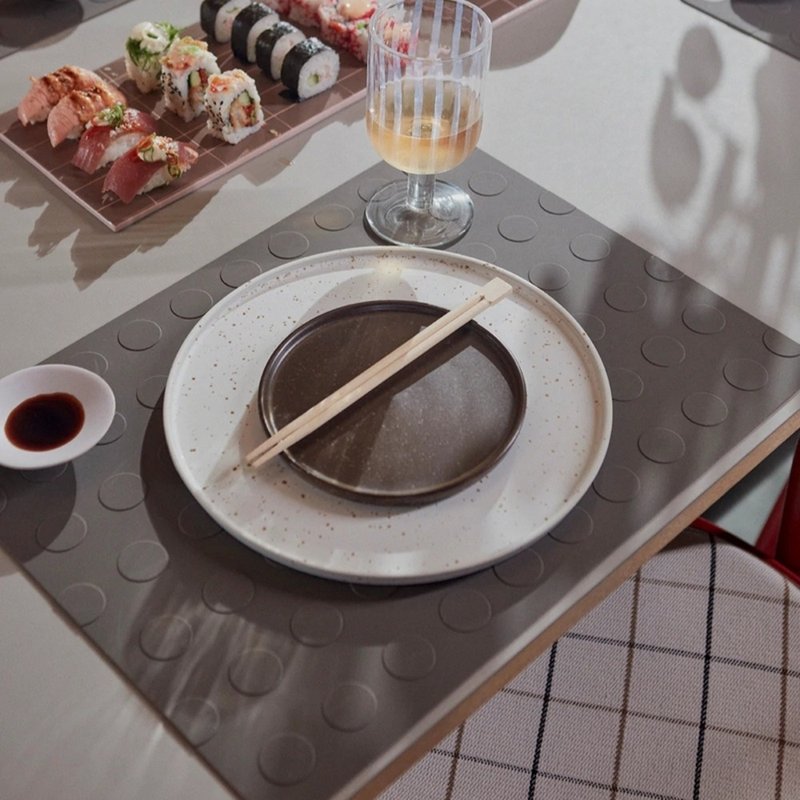 OYOY 矩形硅胶餐垫 / 巧克圈圈 (2入组) - 餐垫/桌巾 - 硅胶 