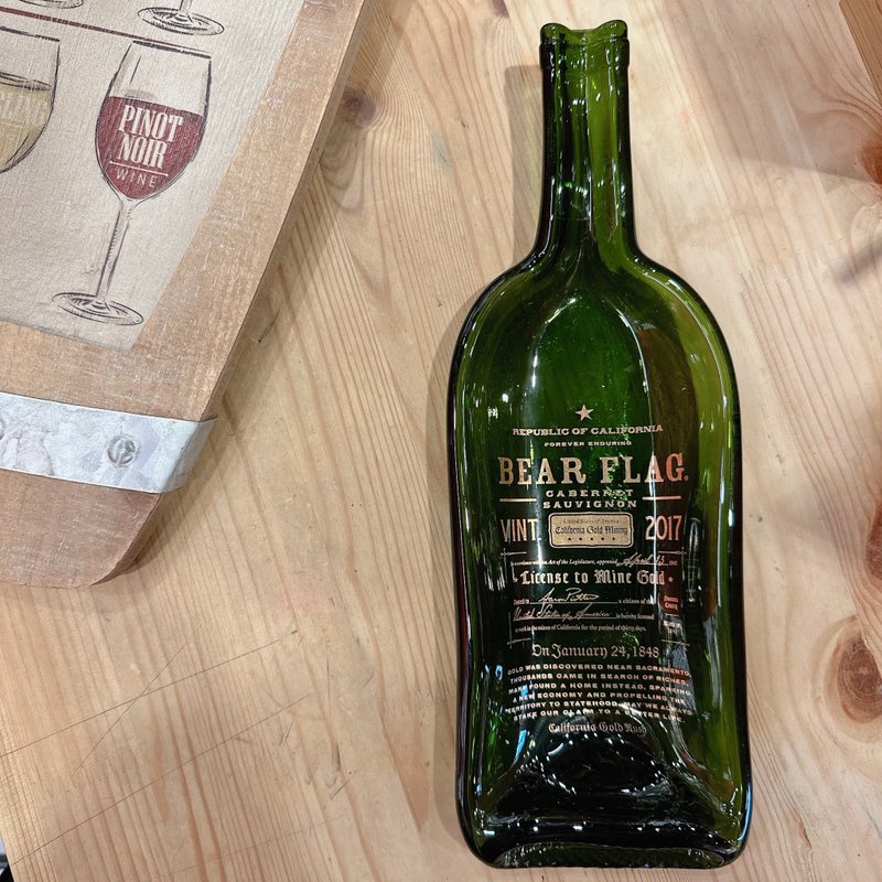 美国加州Bear Flag Cabernet 熊旗葡萄酒 酒瓶盘 - 盘子/餐盘/盘架 - 玻璃 