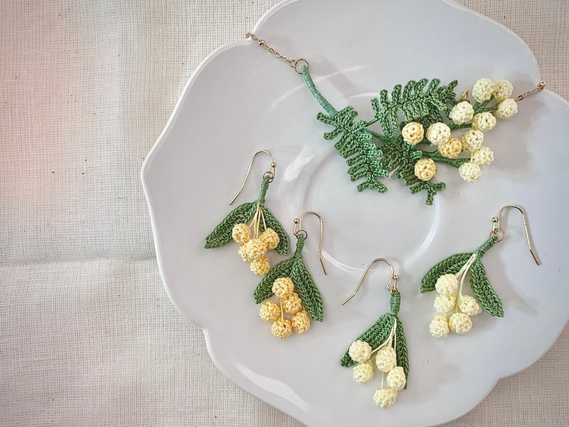 Mimosa • 合欢草 含羞草 钩花编织 Silver925颈链 项链 定制礼物 - 项链 - 棉．麻 黄色