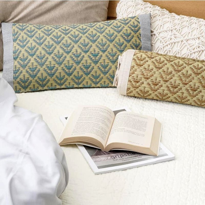 【日式质感】织纹蔺草枕头Wagara 日本职人手工艺枕头 九州蔺草 - 枕头/抱枕 - 植物．花 