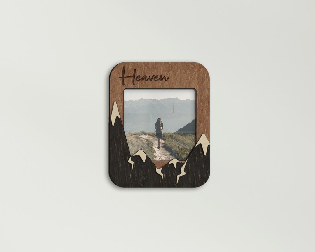 Personalized 10x10 cm photo frame decorated with mountains Mini custom frame - 画框/相框 - 木头 咖啡色