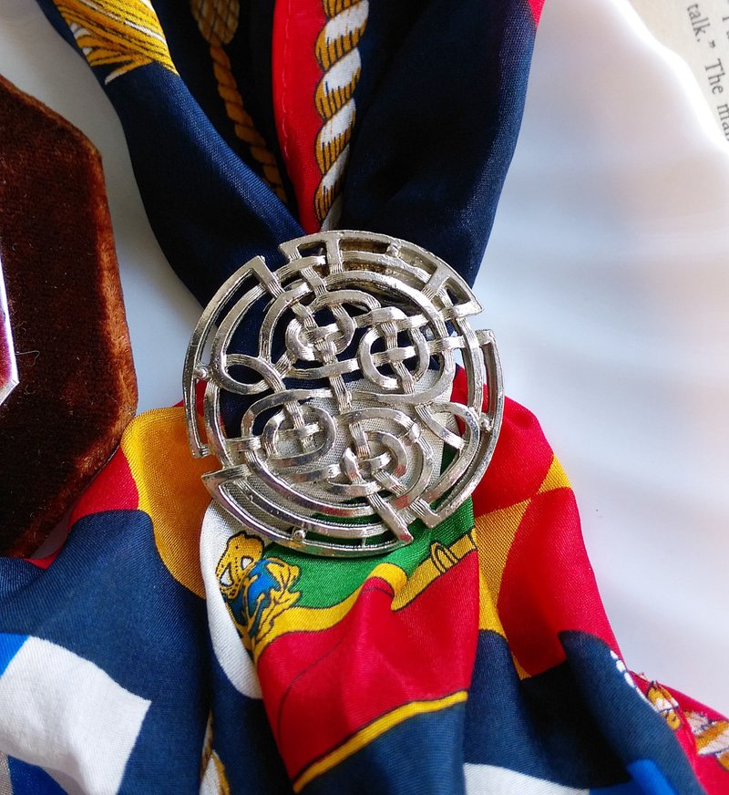 【西洋古董饰品】银色调 凯尔特风格 个性 围巾夹 丝巾扣 丝巾夹 - 其他 - 其他金属 金色