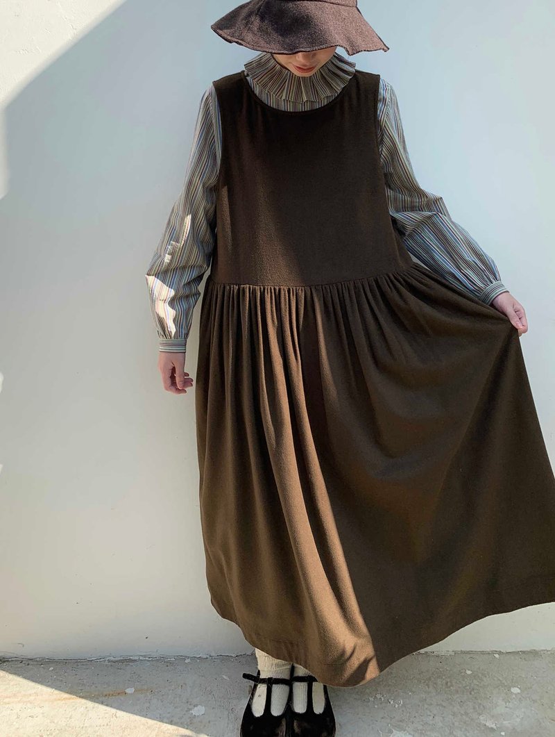 休闲百搭棕绿色大摆精纺羊毛背心裙洋装 - 洋装/连衣裙 - 棉．麻 多色