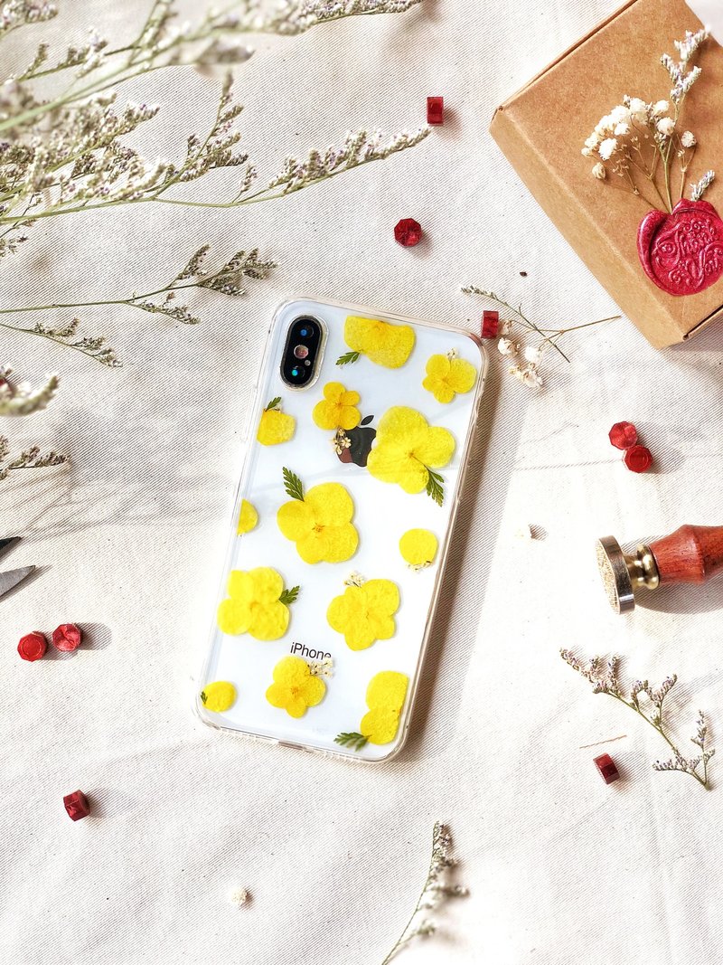 心花怒放 繡球壓花 手機殼 Pressed Flower Phone Cover - 手机壳/手机套 - 植物．花 黄色