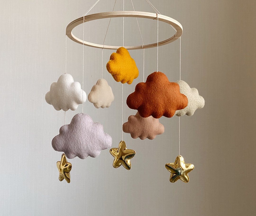 //Gift for newborn baby //Seven Clouds baby mobile/ neutral baby crib decor - 婴儿床上用品 - 环保材料 金色