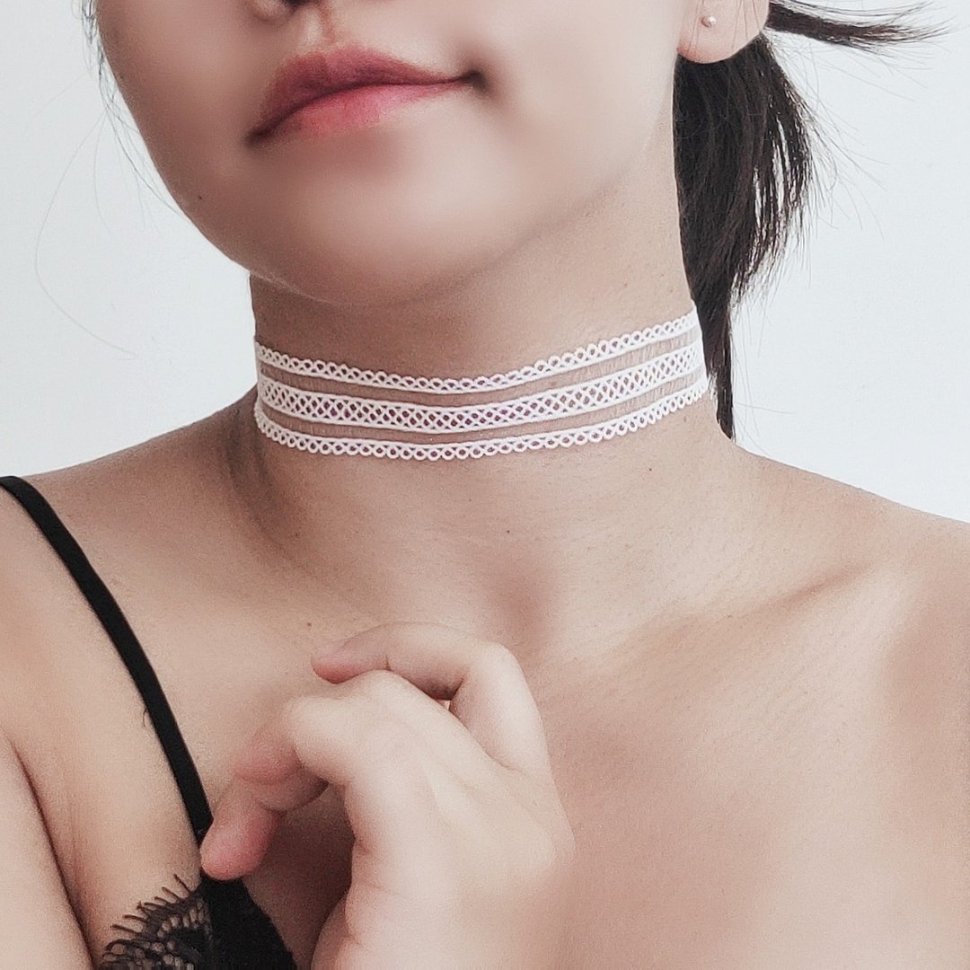 黑/白 裸肌感 微宽复古蕾丝choker - 颈链 - 纯银 黑色