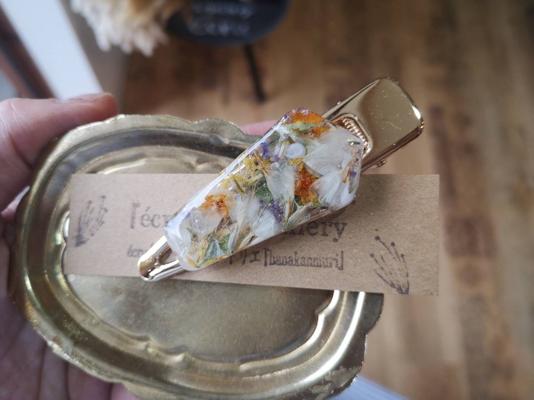 Limited to 1 piece. Handmade hair clip - 发饰 - 植物．花 多色