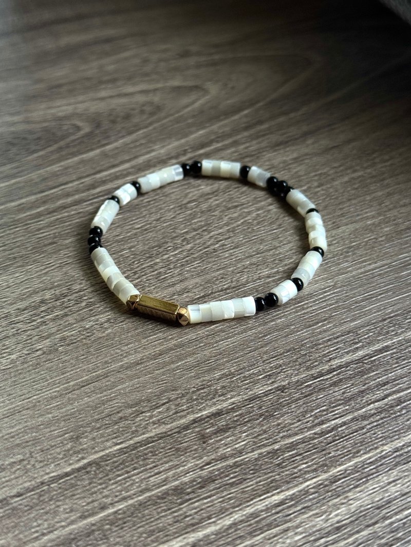 Sosii | 疗愈 招好运 消除压力 | C23细款-节 | 天然水晶手链 - 手链/手环 - 贝壳 白色