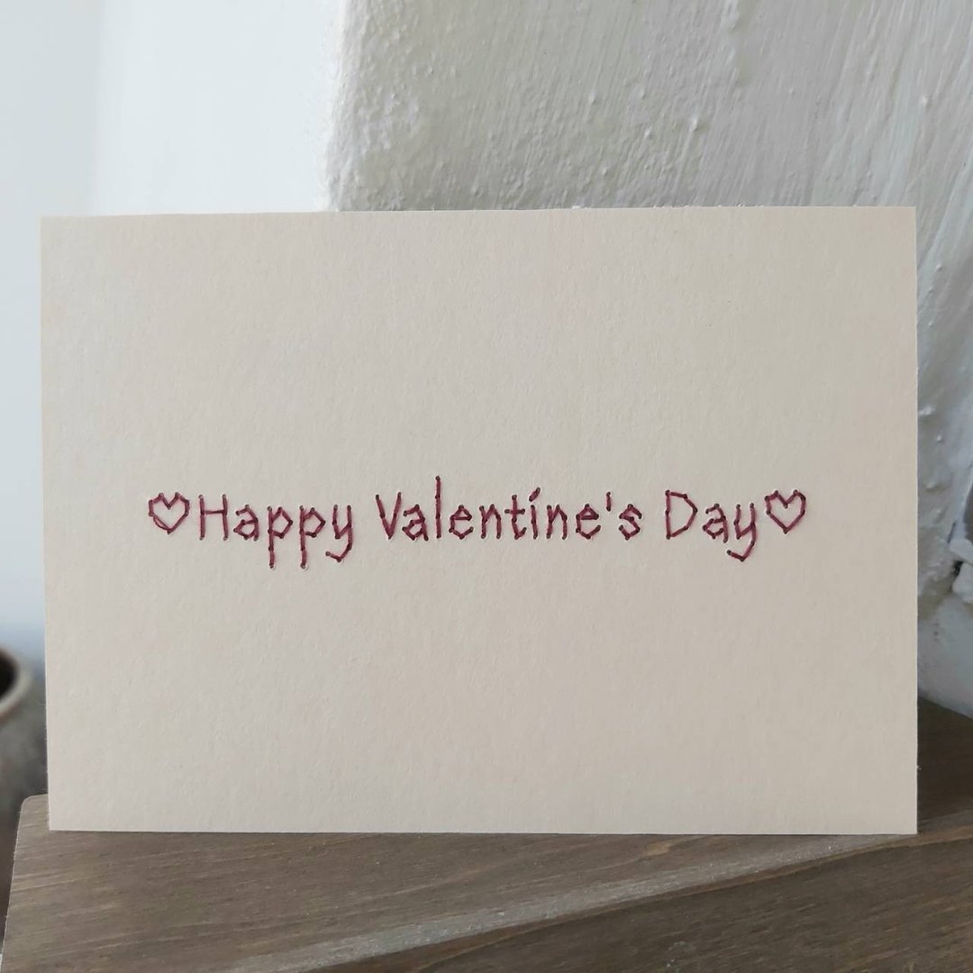 【现货】手工纸绣字情人节卡片 七夕礼物 明信片 Valentine's Day - 卡片/明信片 - 纸 多色