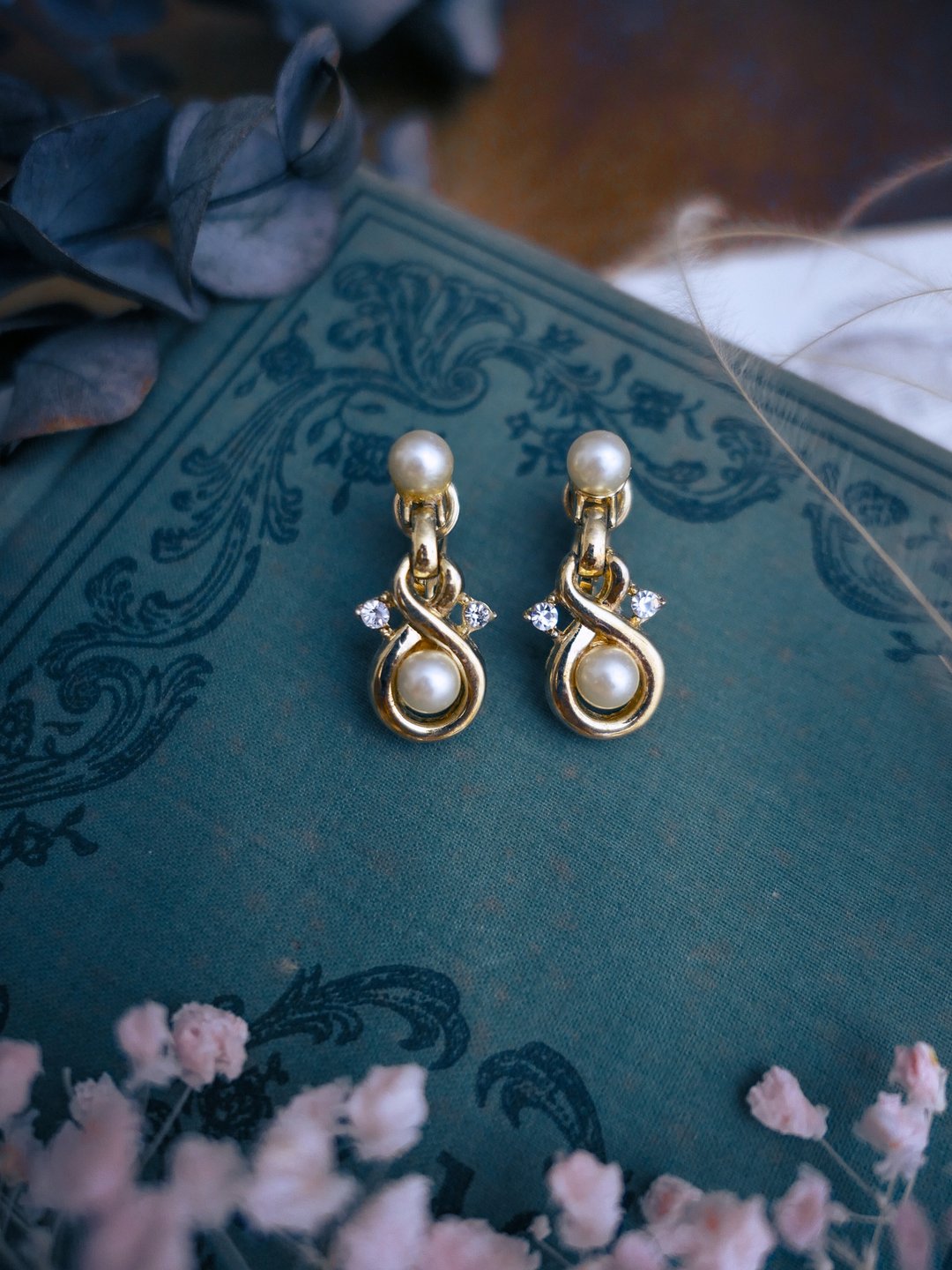 Trifari 专利款 8 结珍珠垂坠耳环—美国古董首饰 Vintage Jewelry - 耳环/耳夹 - 其他金属 