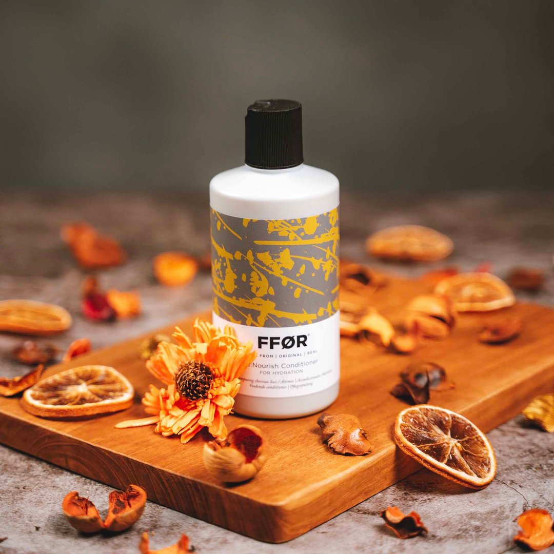 英国FFOR维根 顺天护发素 | 抗毛躁自然卷 保湿柔顺 300ml 1000ml - 润发用品 - 其他材质 黄色