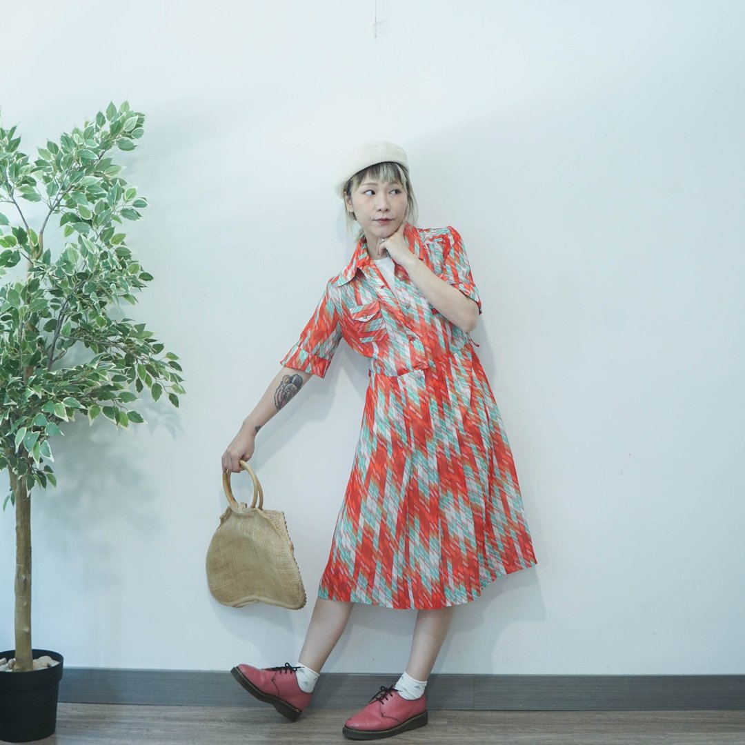 古着｜日系｜60s红色经典格纹翻领混纺古着洋装 - 洋装/连衣裙 - 棉 红色