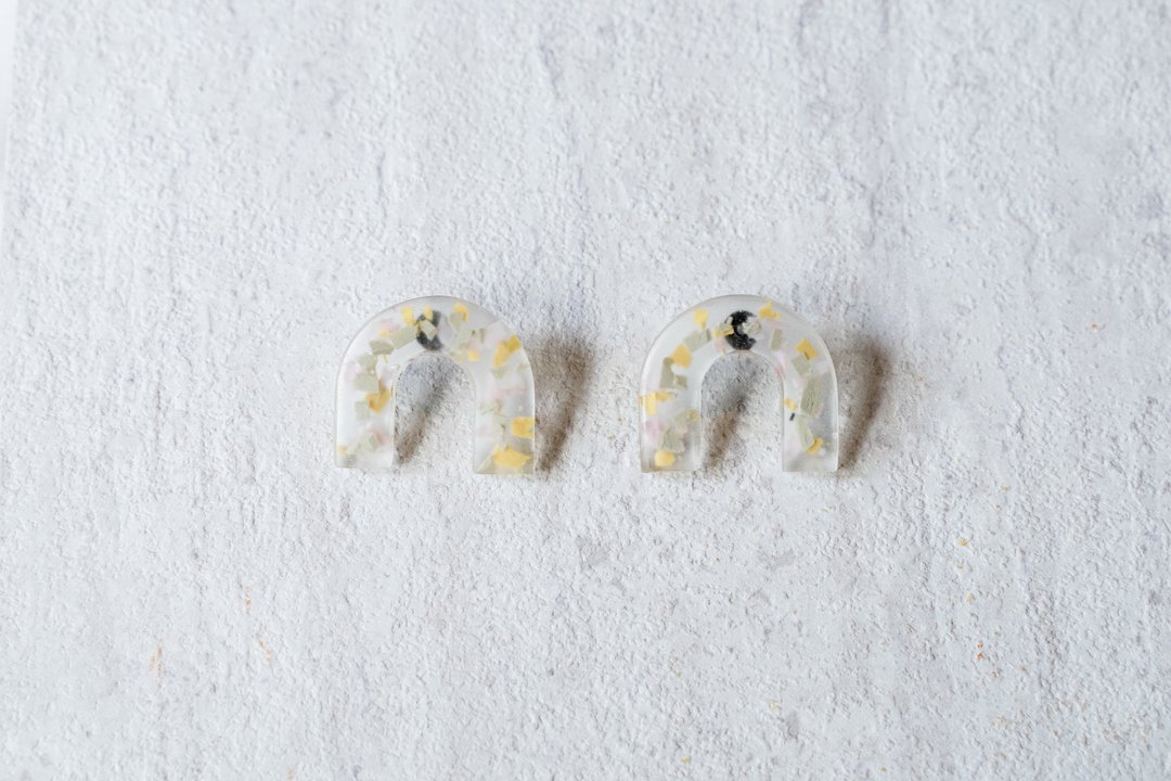 Yellow I Green I Lilac Transparent Bianca earrings - 耳环/耳夹 - 树脂 透明