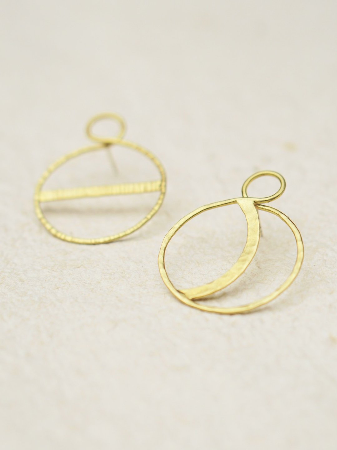 SOULNAR earrings 日月和平 阴阳平衡 灵魂结合  黄铜耳环 - 耳环/耳夹 - 铜/黄铜 