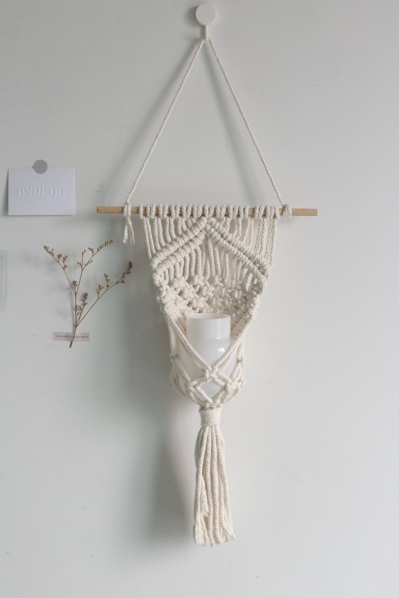 Macrame Plant Hanger / Wall decorate - 植栽/盆栽 - 棉．麻 白色