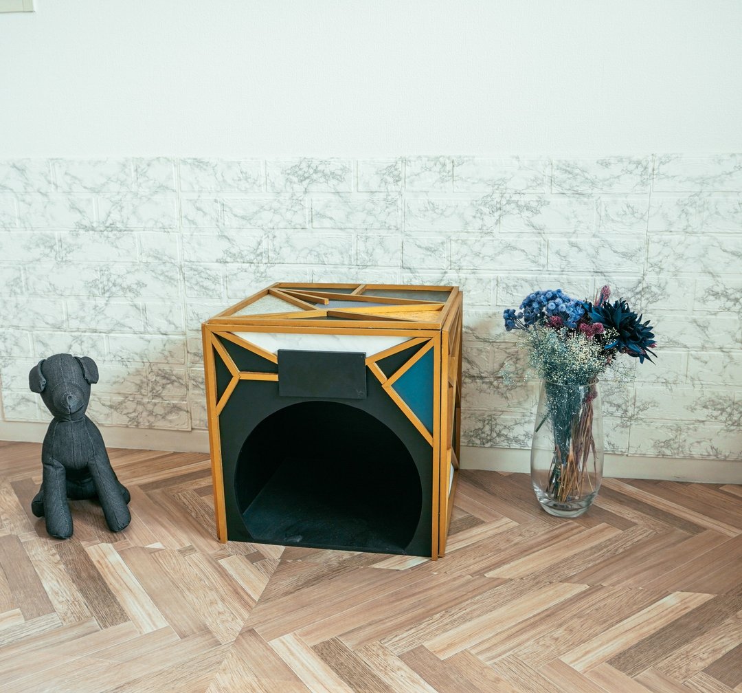 Gorgeous Gold and Black dog house, Modern dog house, Wooden Dog house, Indoor Do - 床垫/笼子 - 木头 黑色