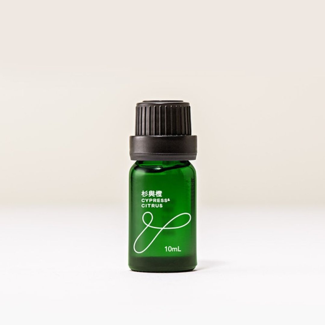【100%天然植物萃取】嘉明湖忘忧精油 10mL | Cycitrus 杉与橙 - 香薰/精油/线香 - 玻璃 绿色