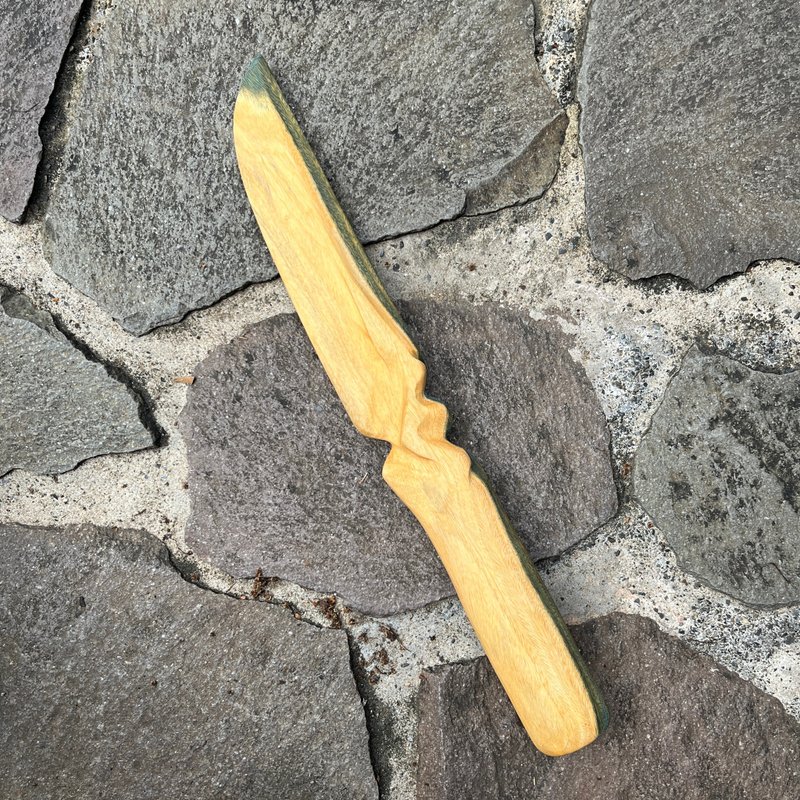 我贩剑　妖刀　戚际恍　绿檀收藏艺品　匕首木刀小刀　魔剑纸镇 - 摆饰 - 木头 绿色