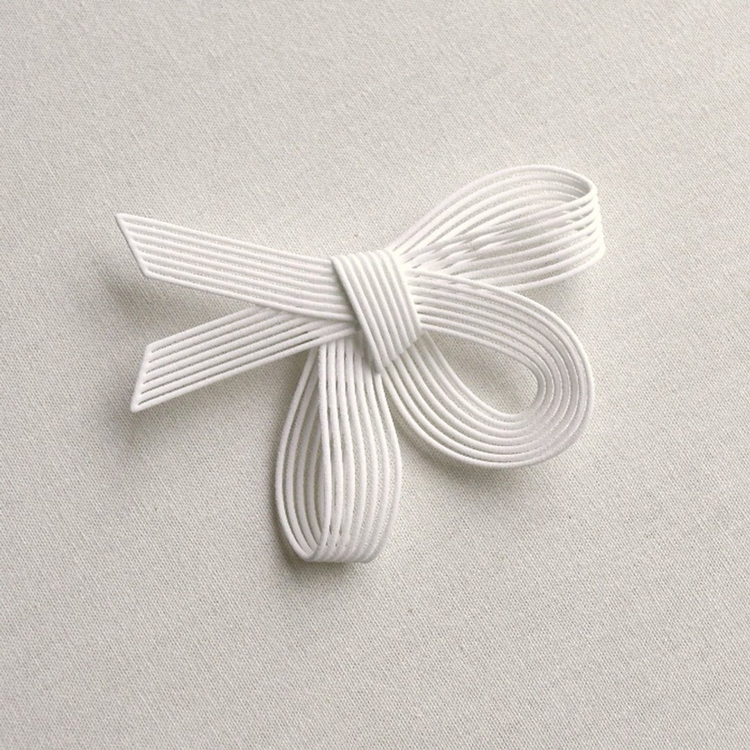 Rene Brooch White - 胸针 - 塑料 白色