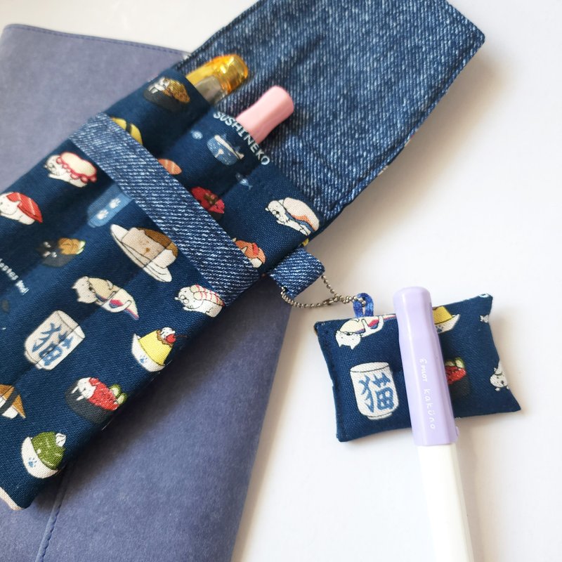 3枝装钢笔笔套, 和风布笔袋--深蓝色日本招财猫 - 铅笔盒/笔袋 - 棉．麻 蓝色