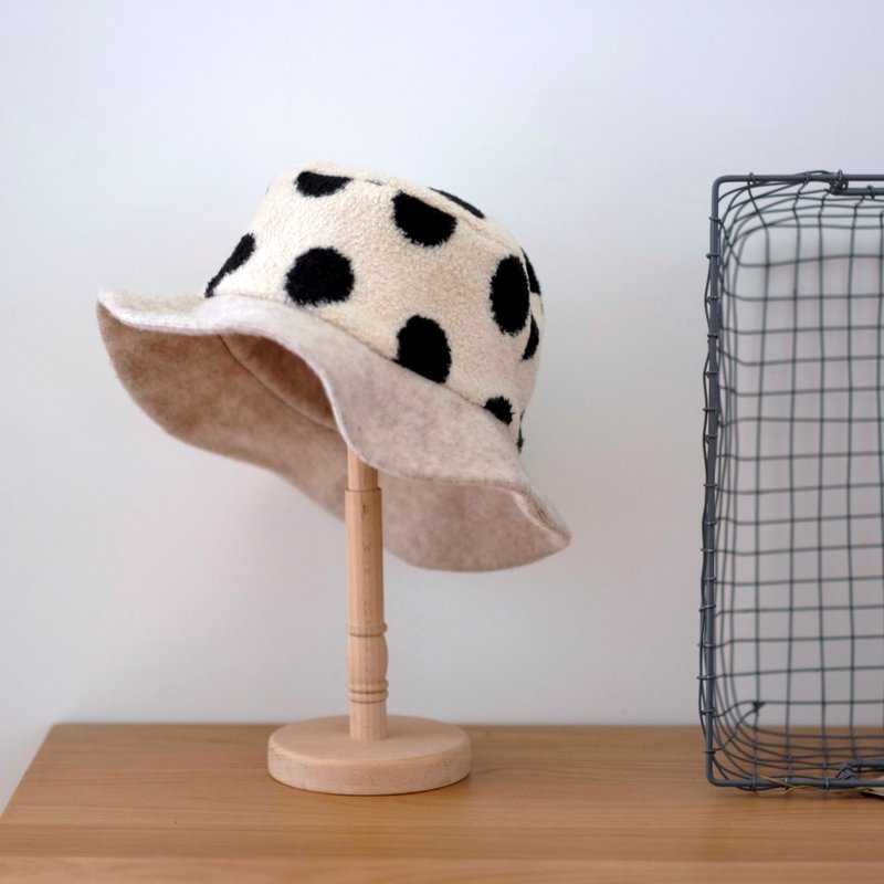 珍珠奶茶  冬季双面渔夫帽 - 帽子 - 棉．麻 卡其色