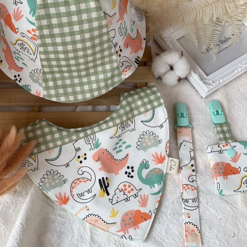 恐龙森林 宝贝弥月礼盒 遮阳帽 宝宝帽 围兜 - 满月礼盒 - 棉．麻 绿色