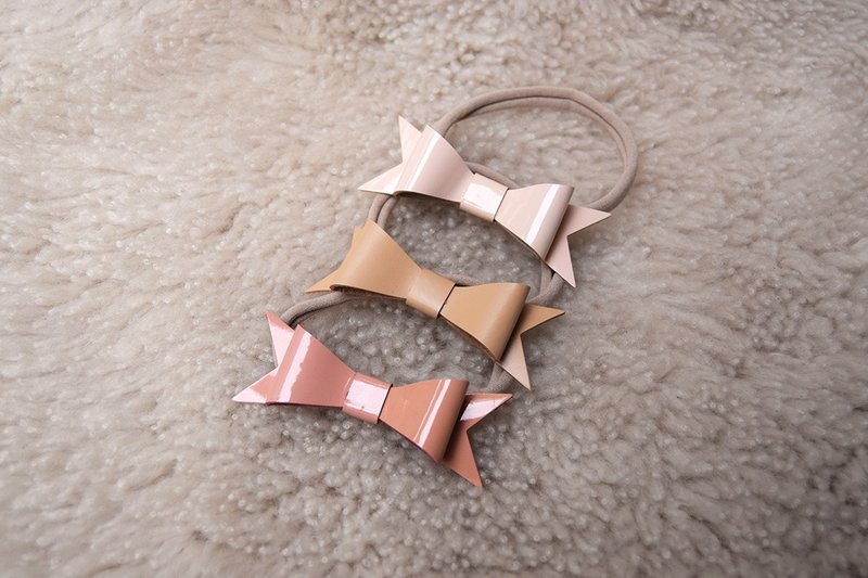 婴儿发带三件组 粉红色婴儿发带 米色婴儿头带 米白色婴儿头花 弥月礼物 婴儿礼物 满月礼盒 弥月礼盒 百日宴 手作发带 - 婴儿帽/发带 - 真皮 粉红色