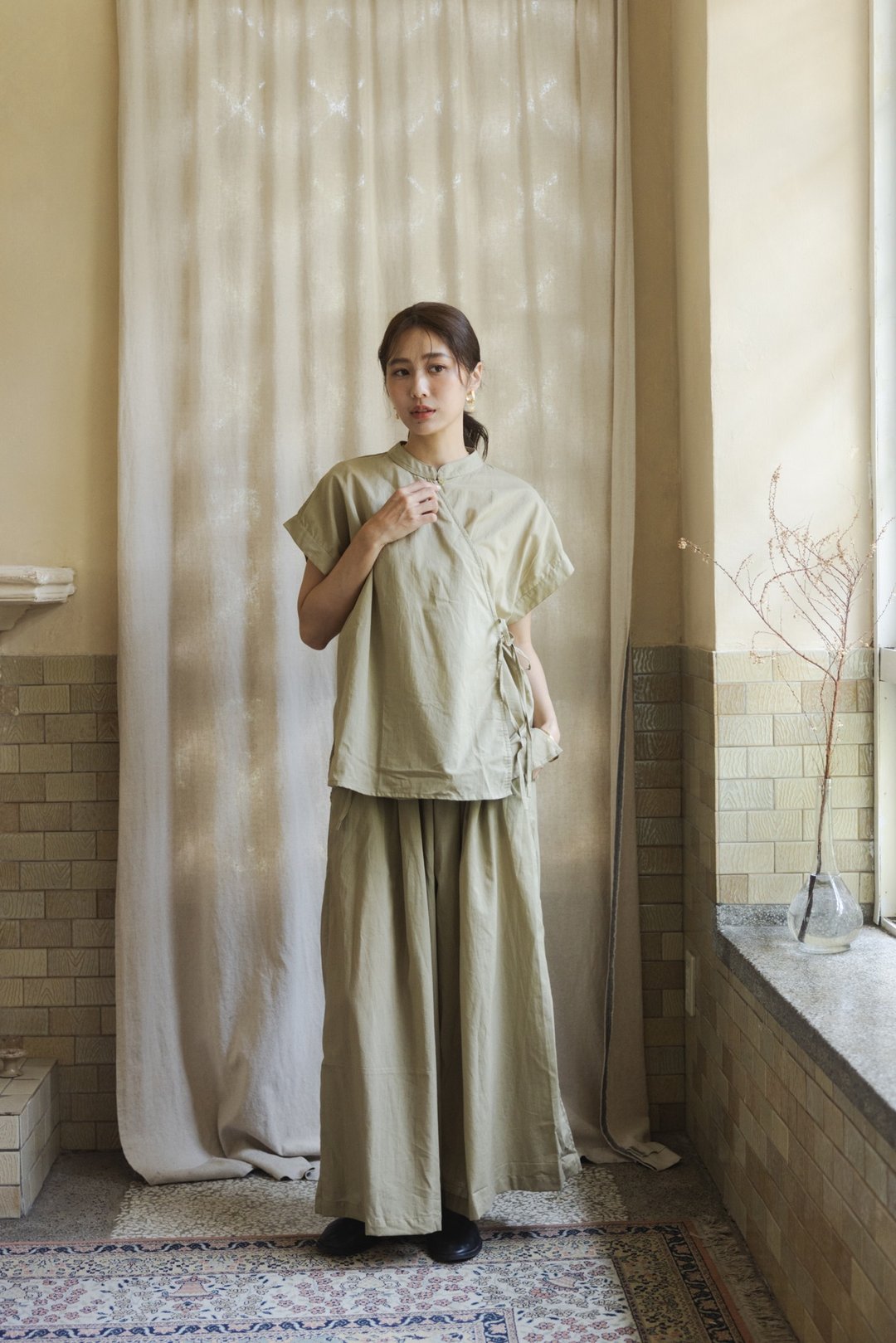 短袖开襟上衣_卡其 - 女装上衣 - 棉 卡其色