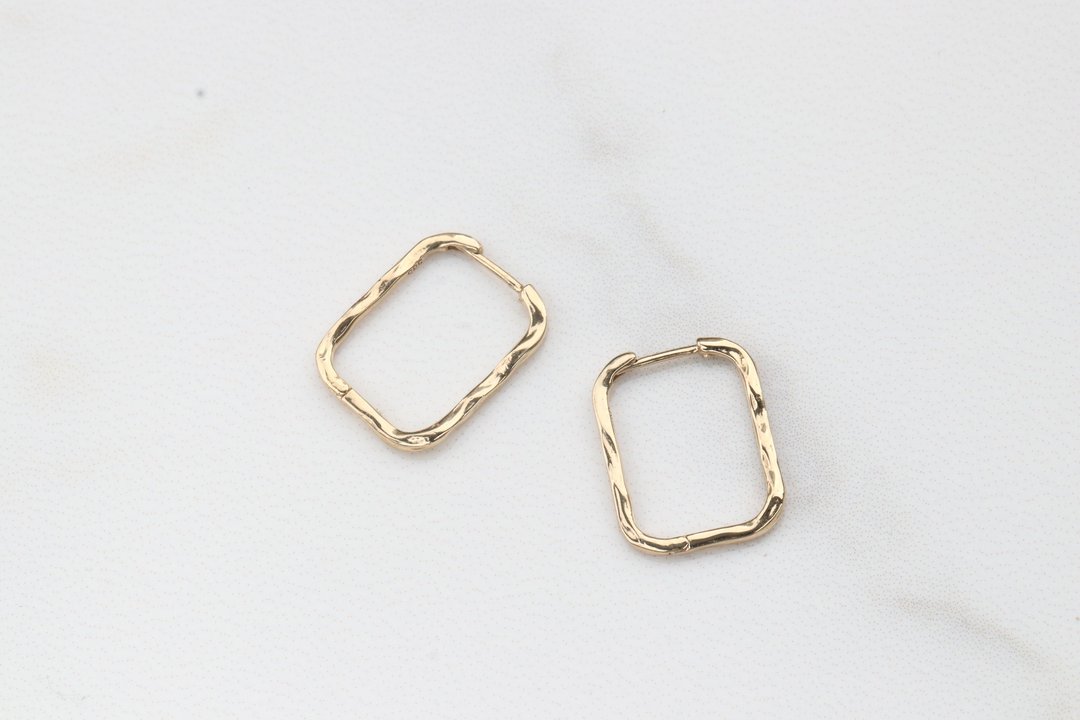 纯14K Square Grain Earring 不规则亮面方形耳扣耳环 - 耳环/耳夹 - 贵金属 金色