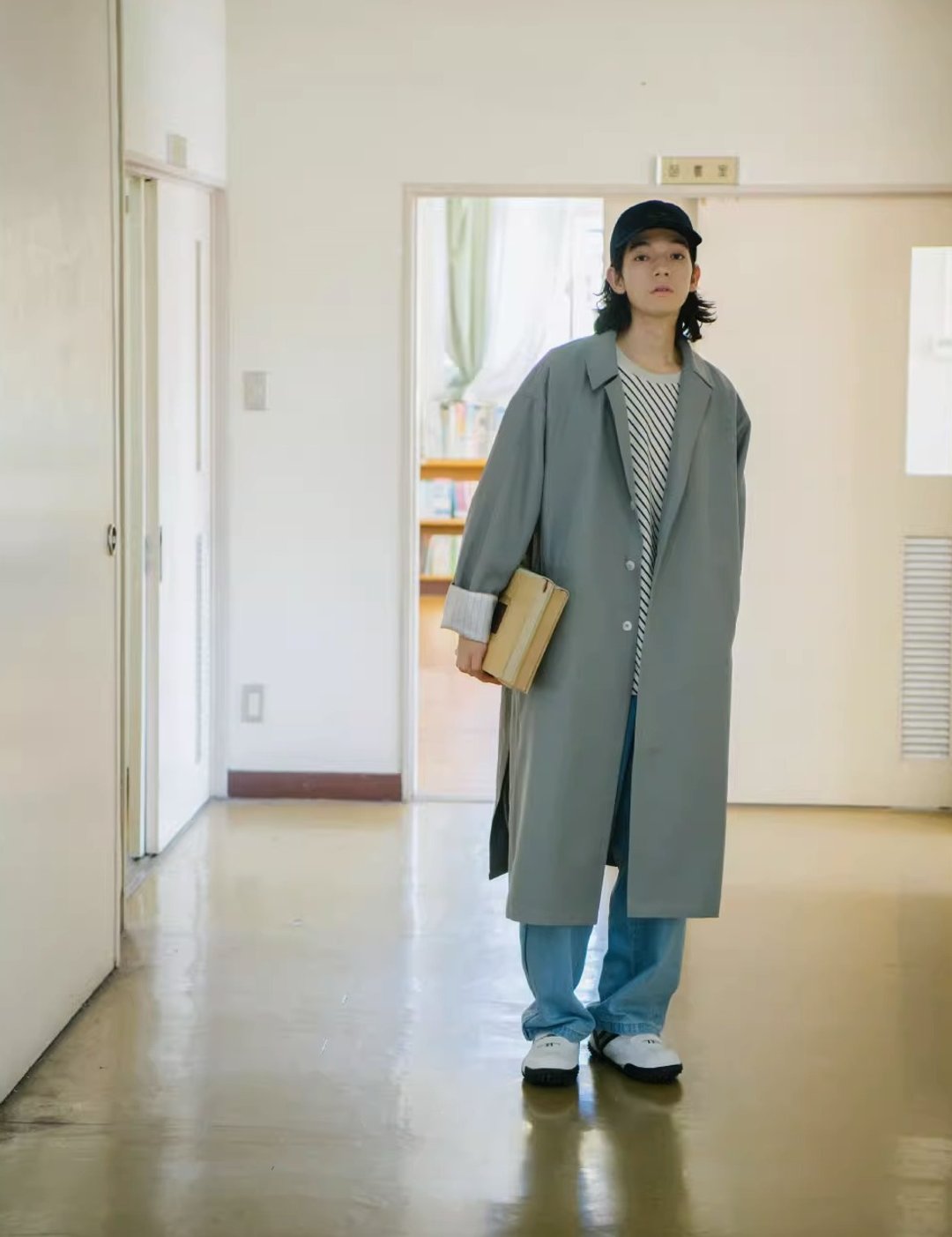 春天的行云 日系复古长款风衣外套 - 女装西装外套/风衣 - 其他材质 灰色