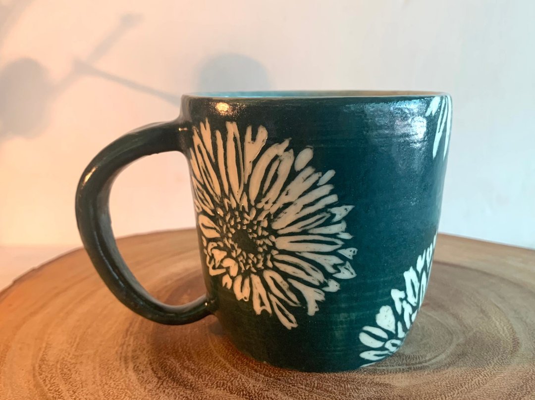 素刻葵花咖啡杯_陶器马克杯 - 咖啡杯/马克杯 - 陶 绿色