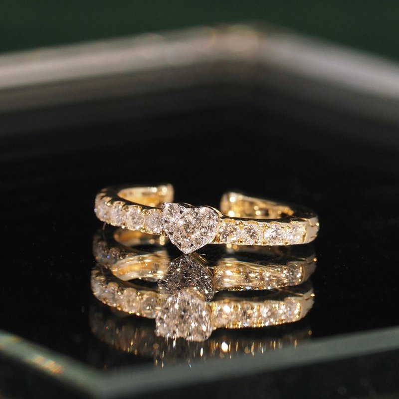 18K金钻石心耳夹 18K Gold Diamond Heart Ear Cuff - 耳环/耳夹 - 贵金属 