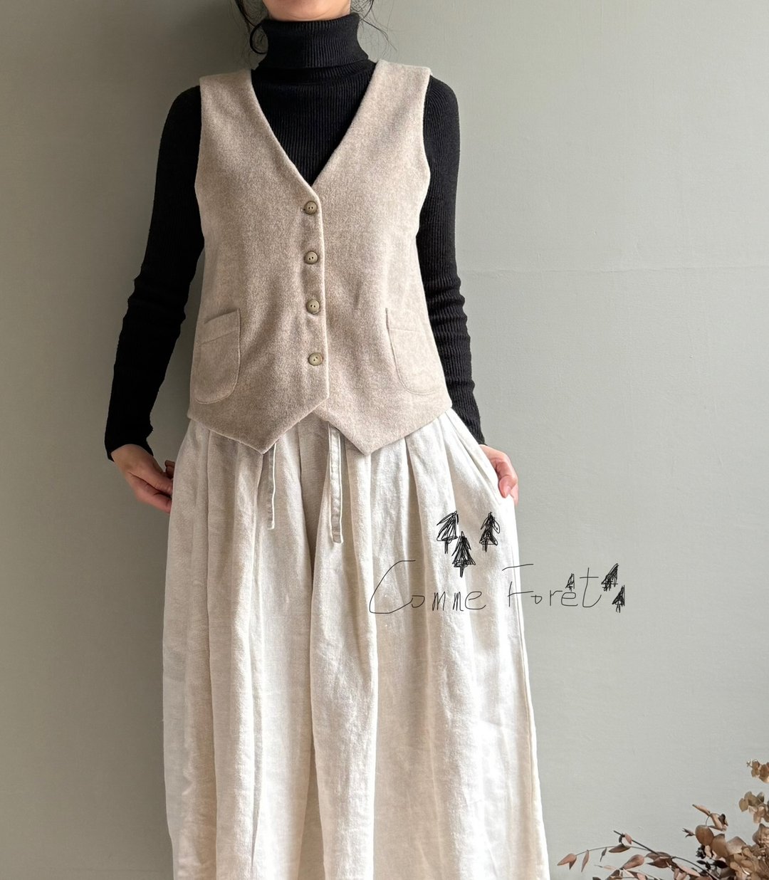 情书/使用新布燕麦色毛料V领排扣西装小背心/最后一件 - 女装背心 - 羊毛 