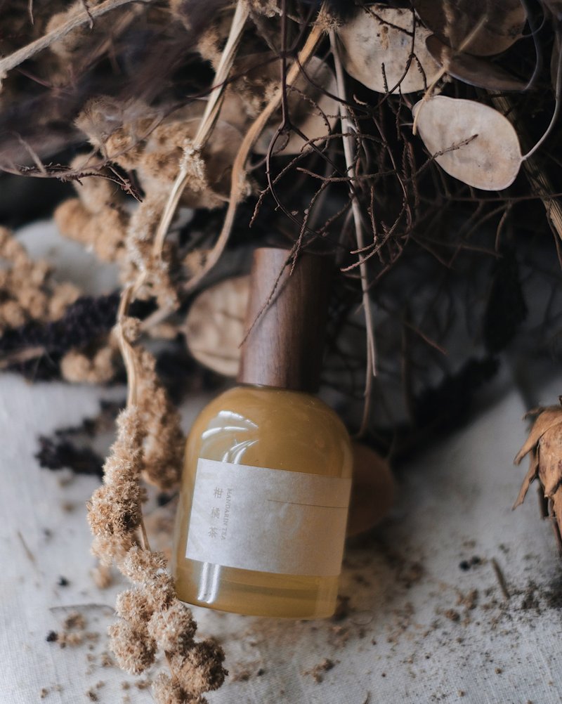 柑橘茶 • 茶系列治愈香气 50ml 纯素天然喷雾 - 香薰/精油/线香 - 玻璃 黄色