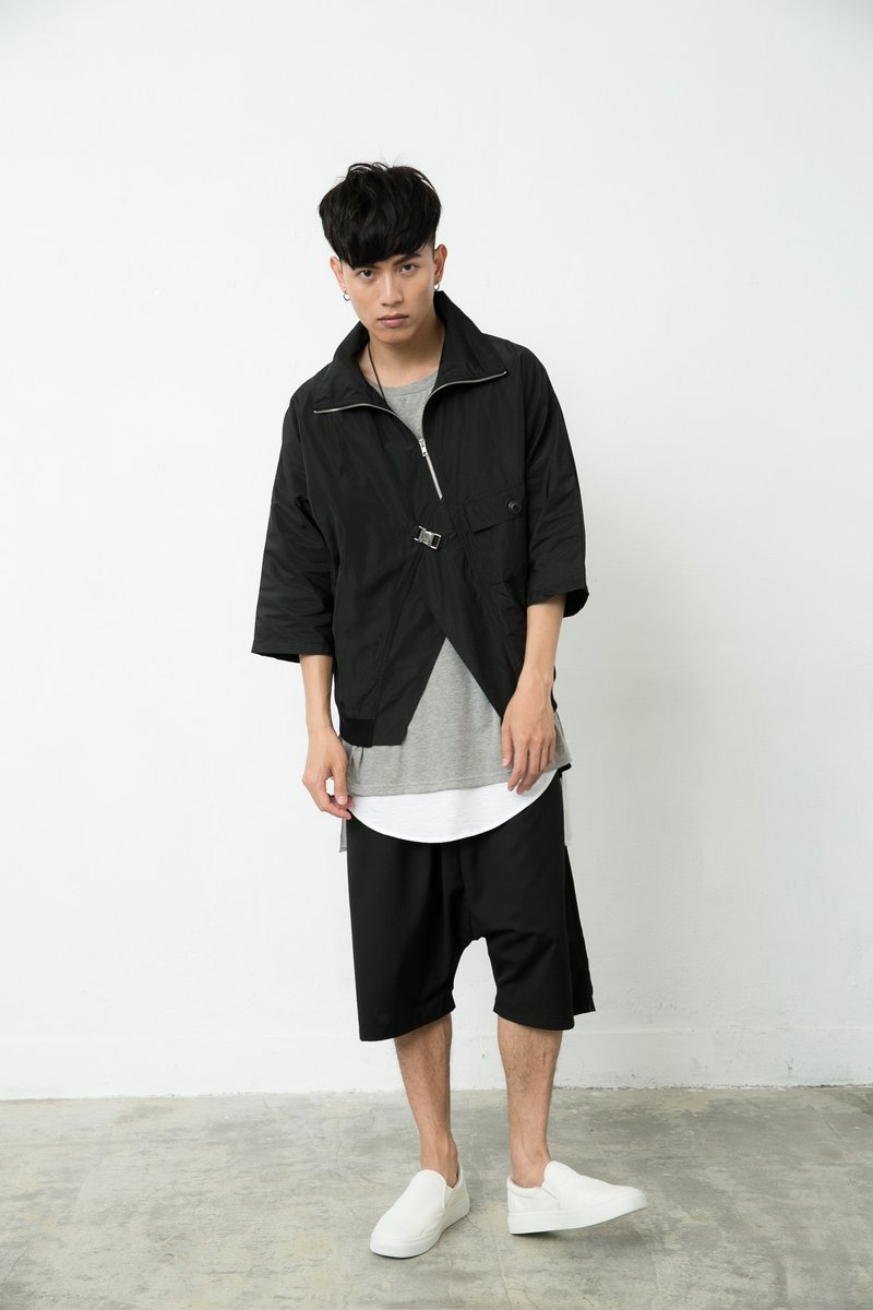 质感金属扣环 有型帅气剪裁 (黑）＃8609 - 男装外套 - 棉．麻 黑色