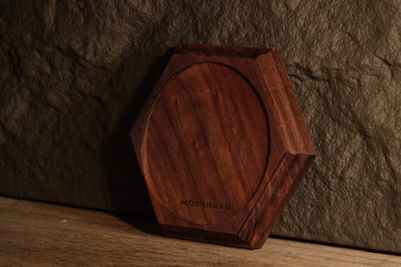MOUSHENG 胡桃木杯垫-序 - 杯垫 - 木头 