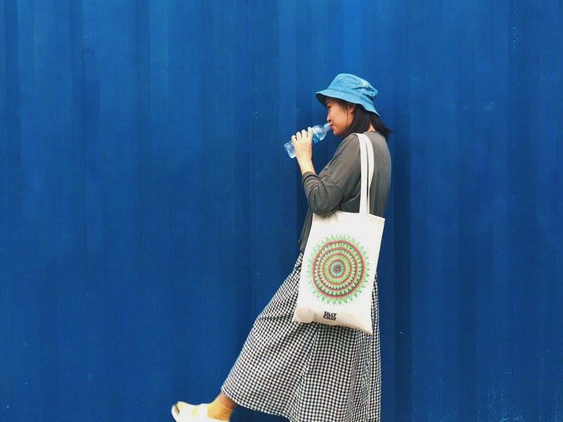 SillyCilly犀利希莉 绿色谜团 帆布肩背包 - 侧背包/斜挎包 - 棉．麻 绿色