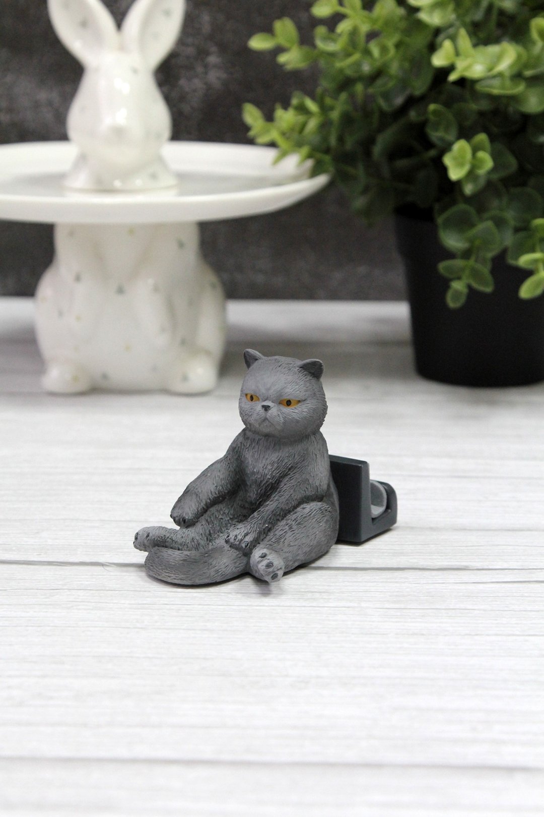 日本Magnets 可爱动物系列猫大爷坐坐手机架/手机座(黑猫款) - 手机座/防尘塞 - 树脂 黑色