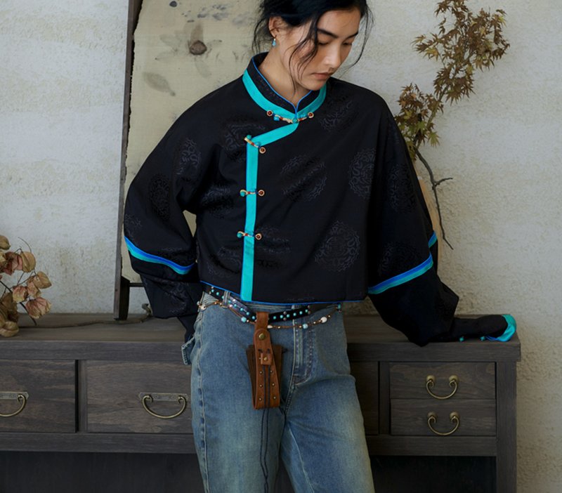 【青玄】新中式复古藏风 廓形立领衬衫 - 女装 T 恤 - 其他材质 黑色