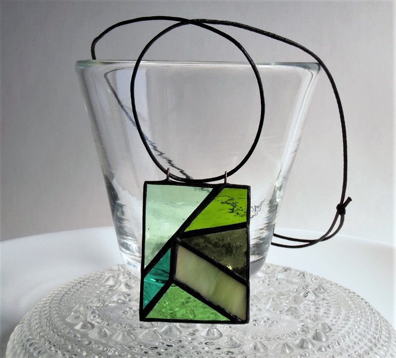 Mosaic pendant green stained glass - 项链 - 玻璃 绿色