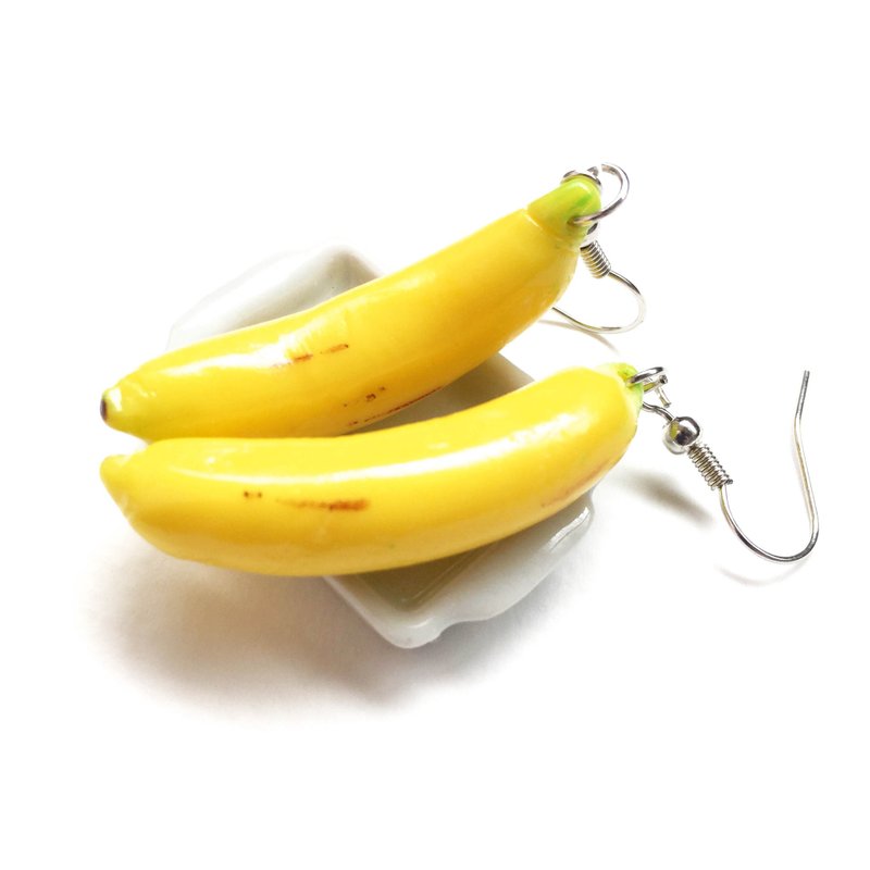 ฺBanana earring - 耳环/耳夹 - 粘土 黄色