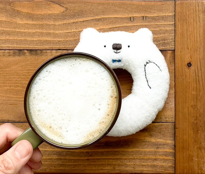 冬毛北极熊甜甜圈杯垫 - 杯垫 - 羊毛 白色