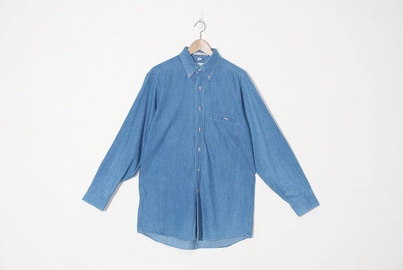 {:::Giraffe 长颈鹿人:::}_基本款宽版古着牛仔衬衫 - 女装衬衫 - 棉．麻 蓝色