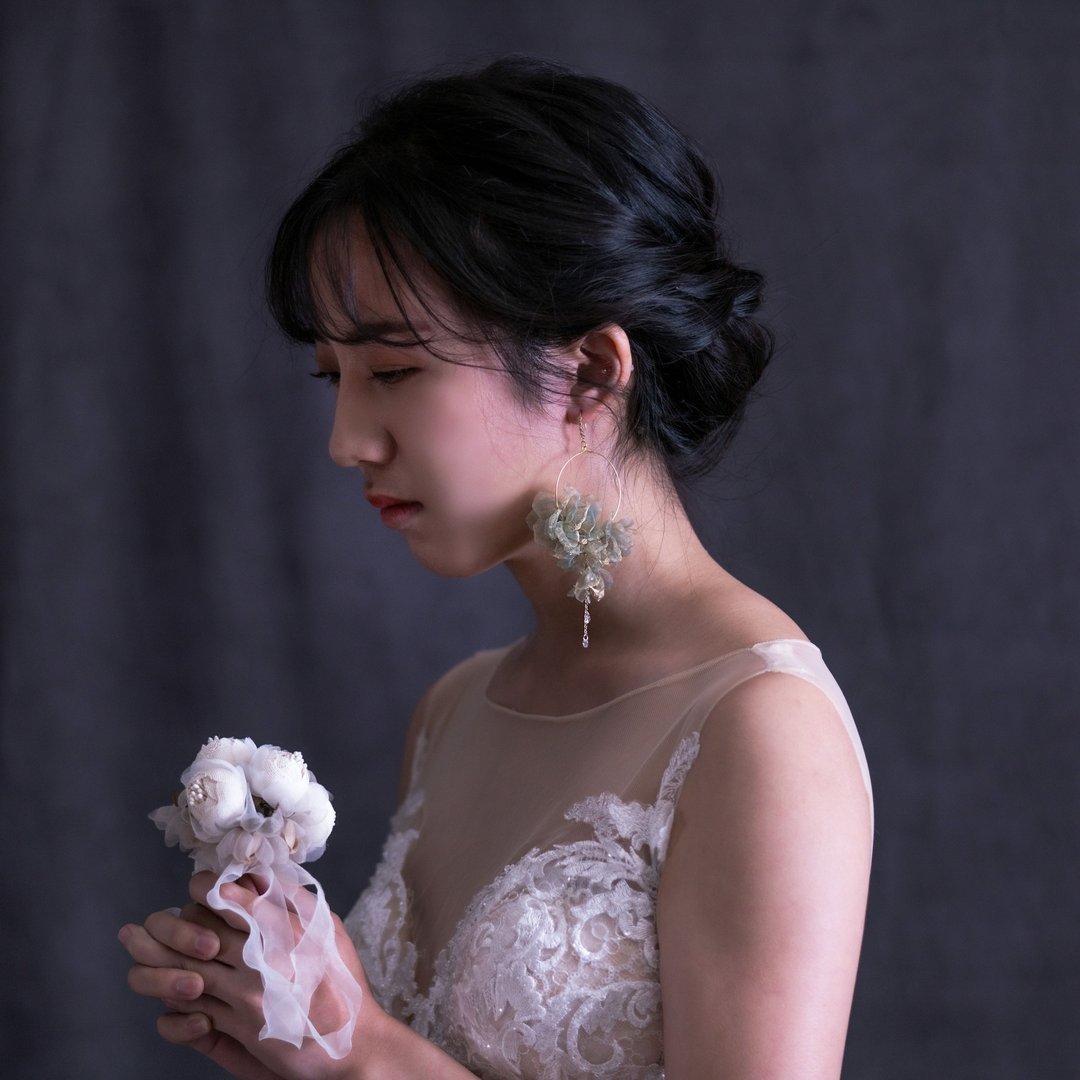 Tacha 青苹果幻梦圈圈不对称透明系耳环 - 耳环/耳夹 - 其他材质 绿色