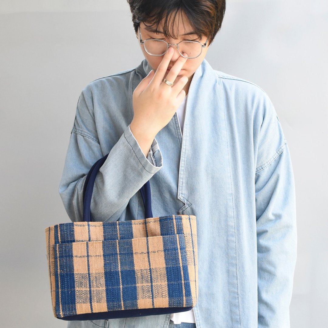 MiniPetite Tote bag unique Natural Cotton - 手提包/手提袋 - 棉．麻 咖啡色